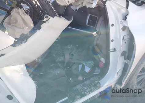 2018 Toyota Highlander Se z USA, uszkodzony, nr VIN 5TDKZRFH7JS529721